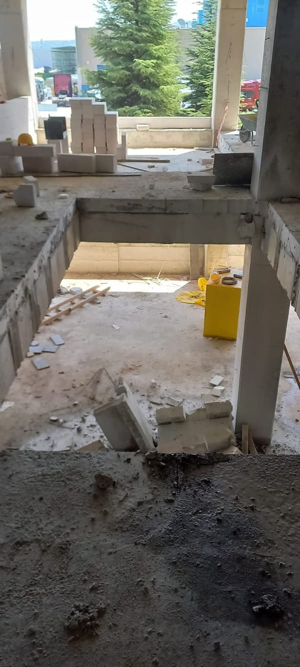 Afyonkarahisar Profesyonel Beton Kırma: Hangi Durumda Hangi Ekipman Kullanılmalı?