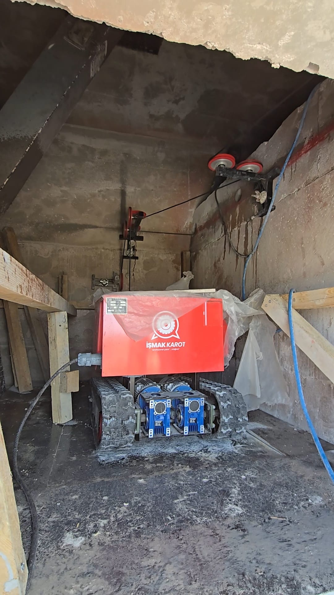 Adana Halatlı Beton Kesme: Çukurova'nın Dev Projeleri İçin Mühendislik Çözümleri